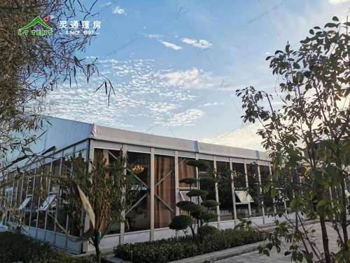 灵通篷房为售楼处搭建绿色临时售楼中心 灵通篷房为售楼处搭建绿色临时售楼中心